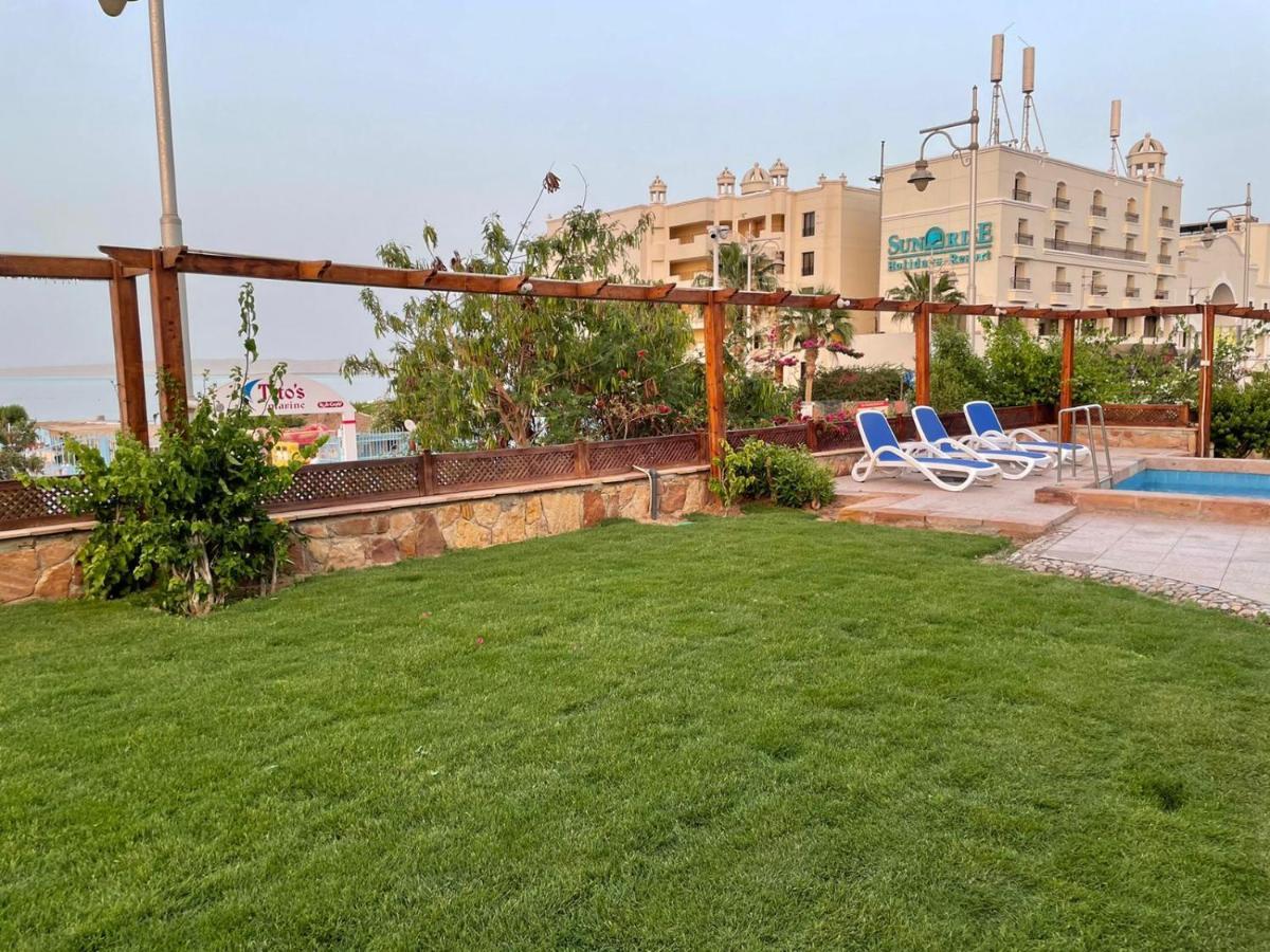 Lilly Lounge And Pool Accommodation For Adults Only Hurghada Exterior foto