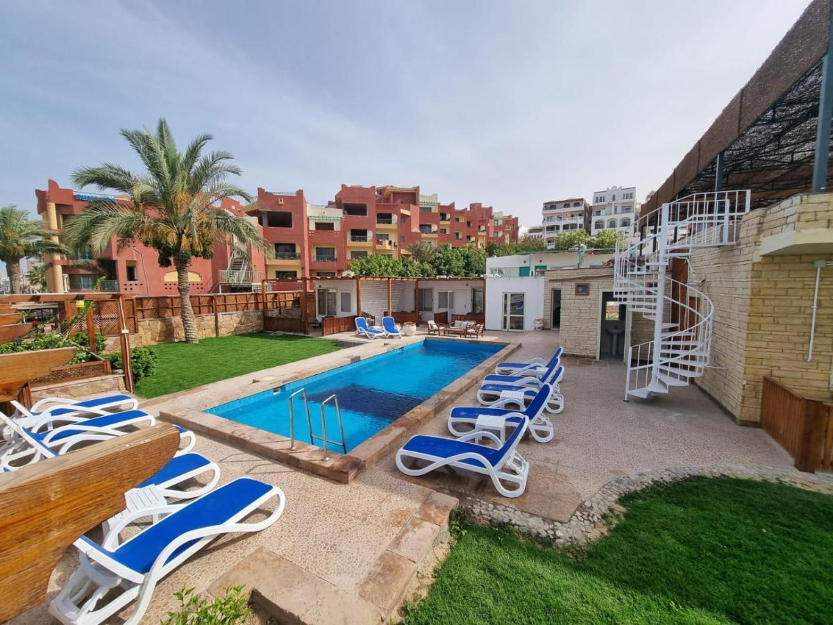 Lilly Lounge And Pool Accommodation For Adults Only Hurghada Exterior foto
