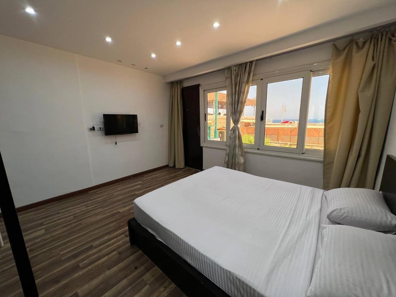 Lilly Lounge And Pool Accommodation For Adults Only Hurghada Exterior foto